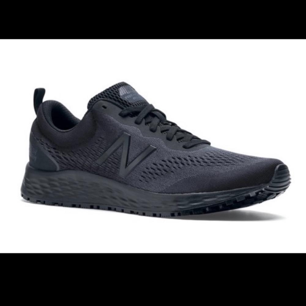 NWT New Balance, Black Arishi V3 Sneakers, Women’s Size 8.5